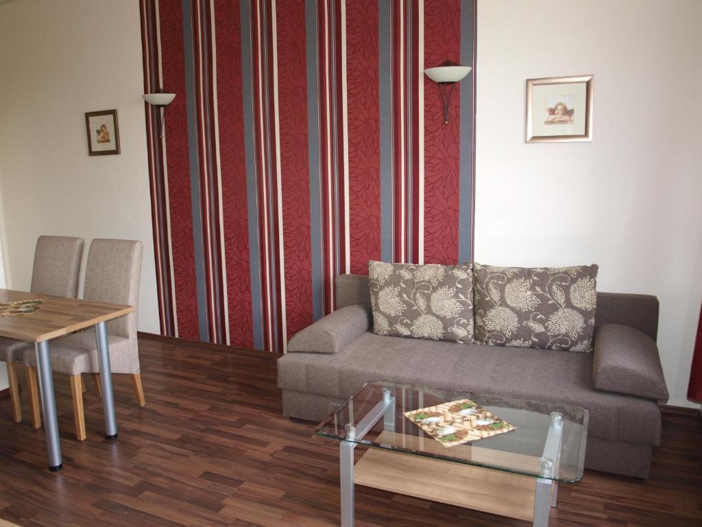 Hotel Am Schuetzenberg Gotha Room photo